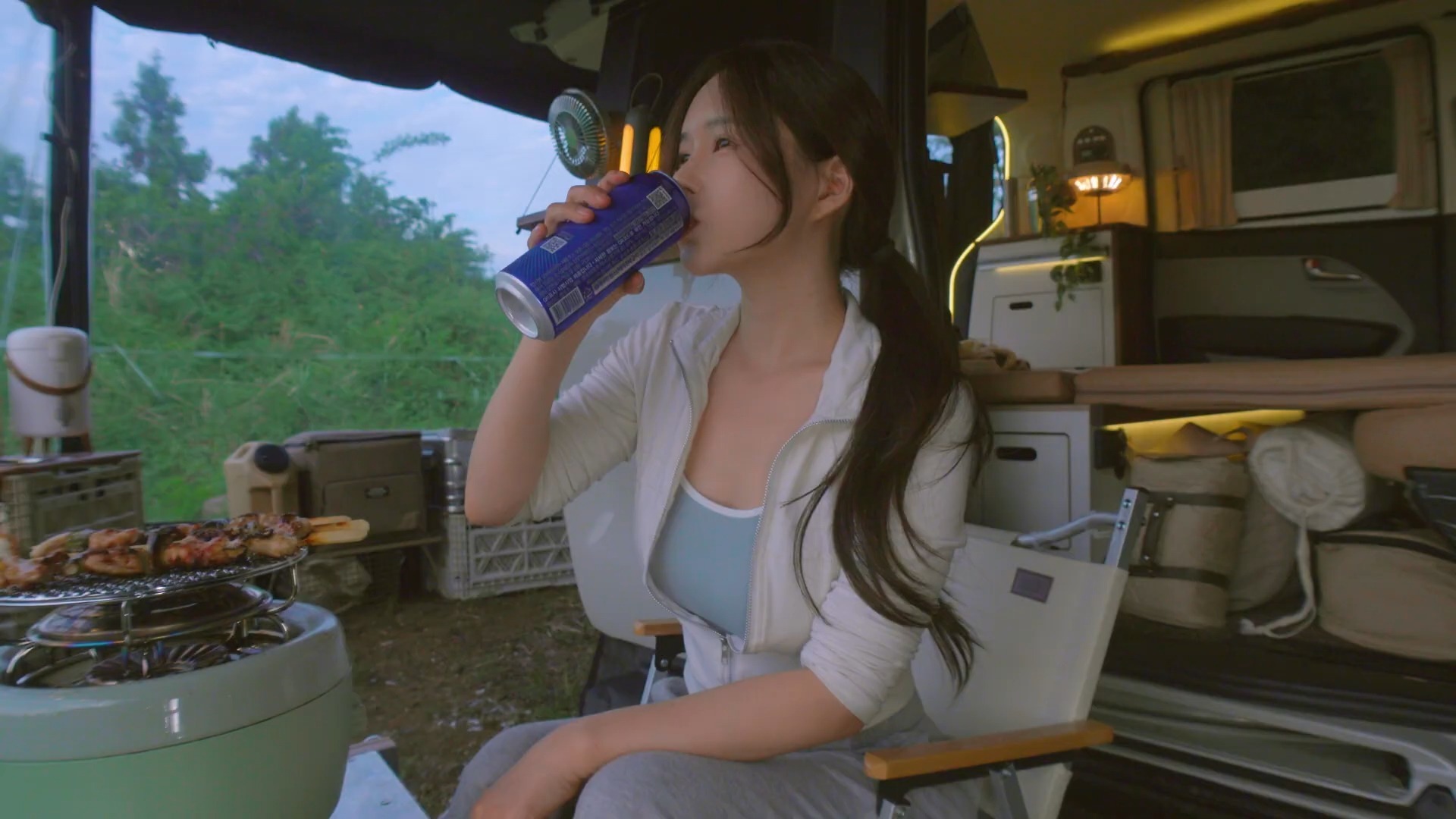 首趟哈萨克斯坦进口铬铁中欧（亚）班列抵晋